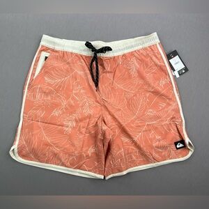 QUIKSILVER MENS BAYOU VOLLEY LINED SWIM SHORTS